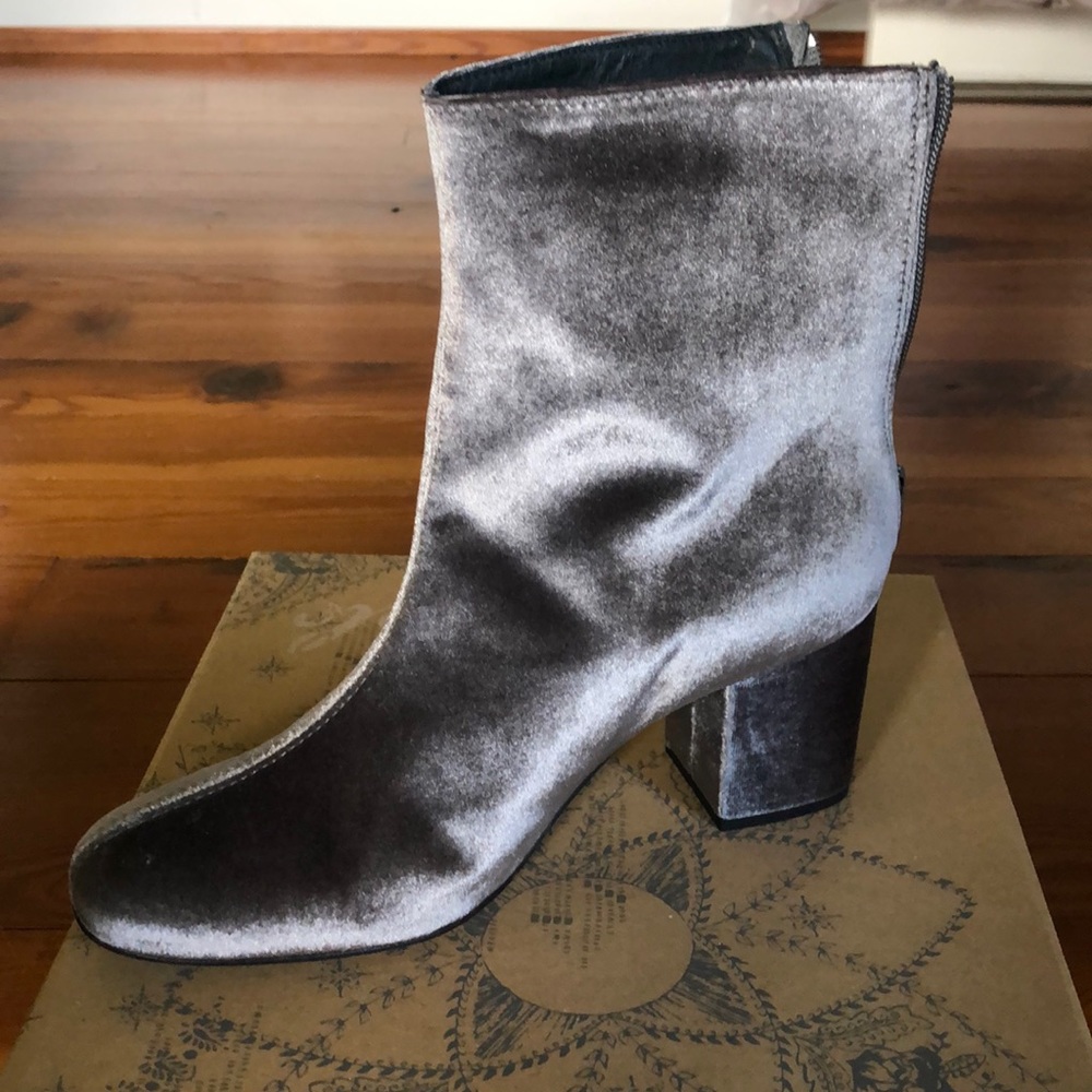 Grey velvet ankle boots.